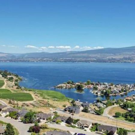 Lake View Yellow House By Winary Resort West Kelowna Kültér fotó